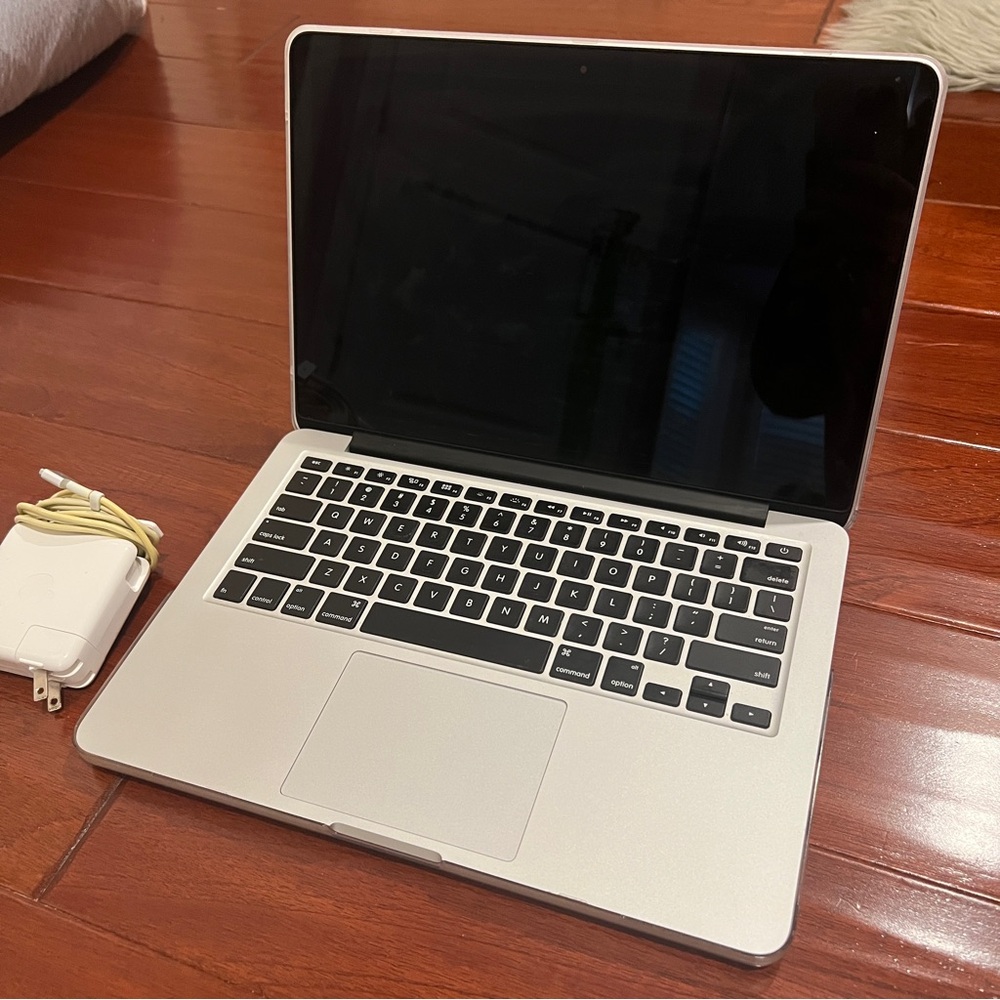 2016 Macbook Pro 13 inch